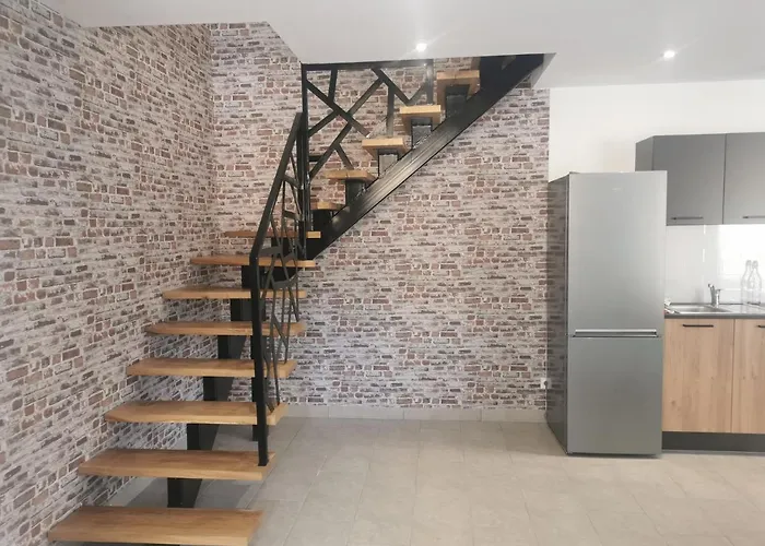 Maison Mitoyenne Au Coeur Du Pays Basque